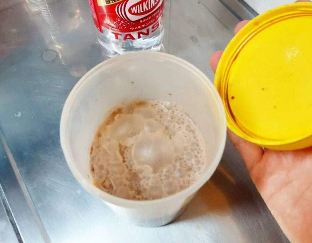 プロテインシェイカーの中の様子