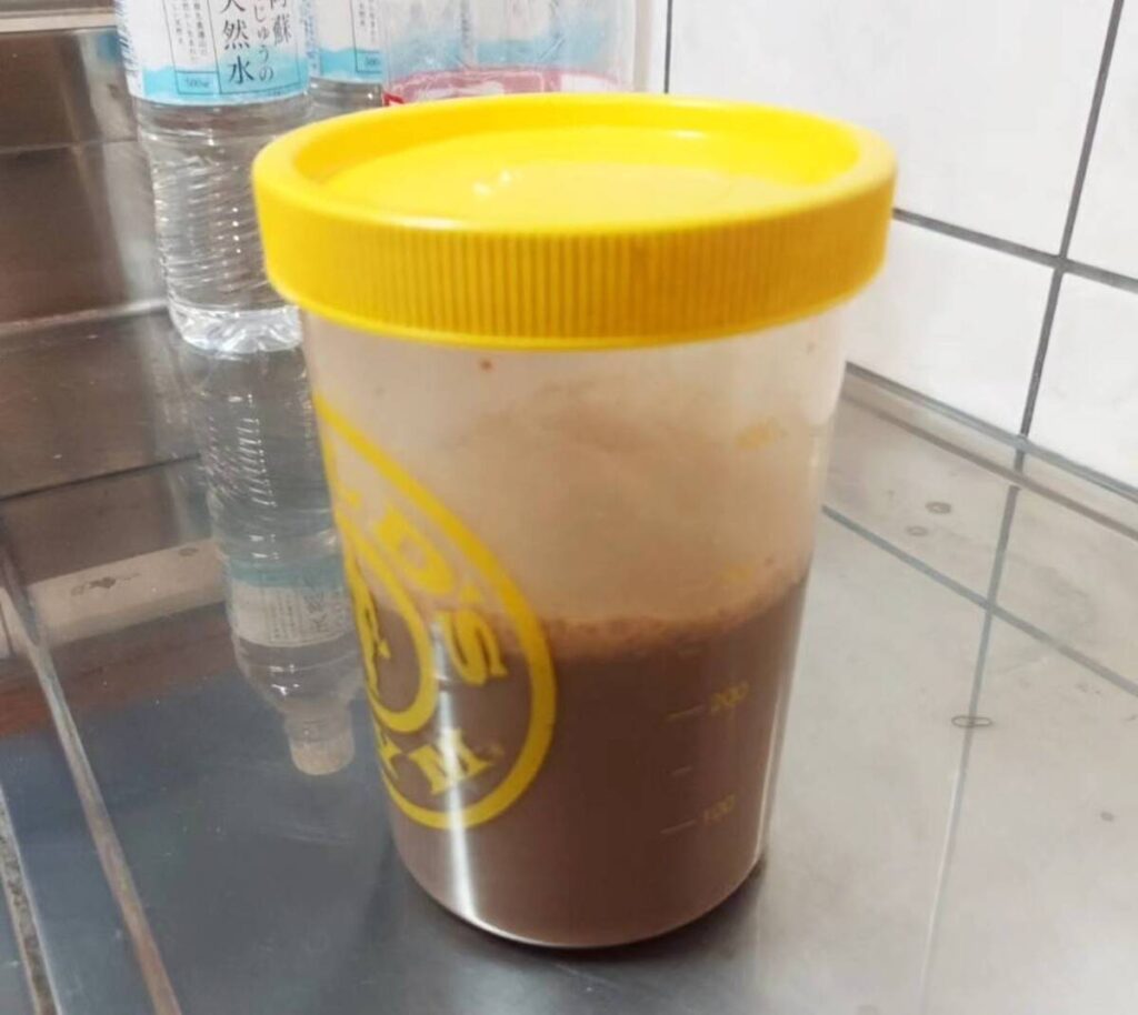 炭酸水と混ぜたあとのプロテイン